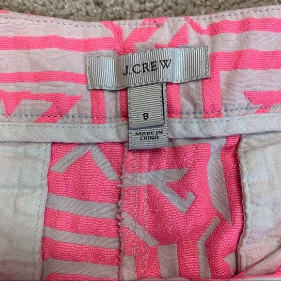J. Crew neon pink tiki cargo shorts Sz 8 - Picture 4 of 9